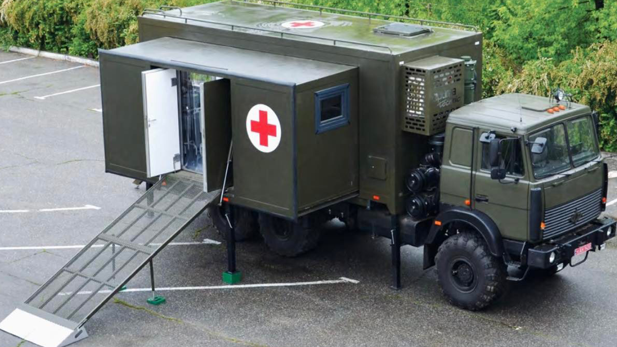 Народний депутат передав на фронт сучасну мобільну операційну: як вона виглядає зсередини - фото 1