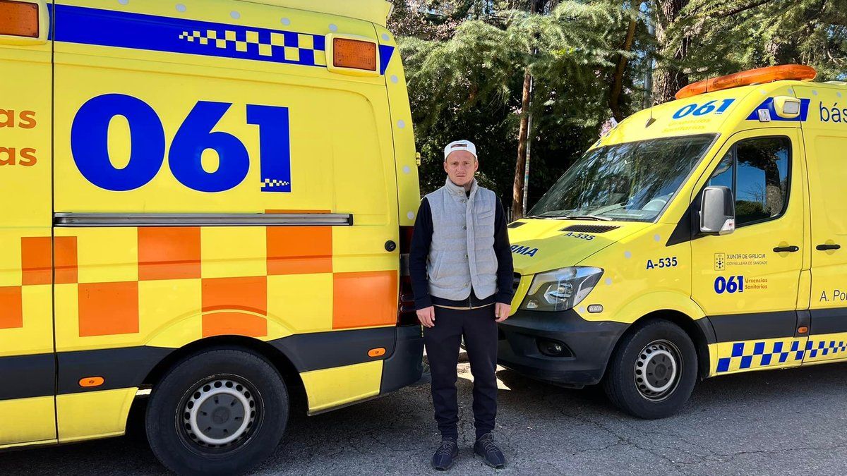 Ексфутболіст збірної України Роман Зозуля відправив дві карети швидкої з Іспанії