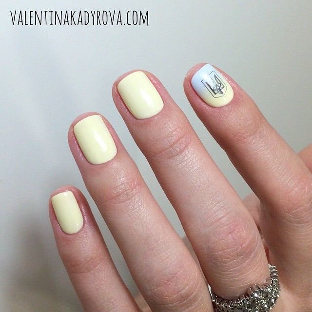 40 варіантів патріотичного манікюру для справжніх українок - фото 500444