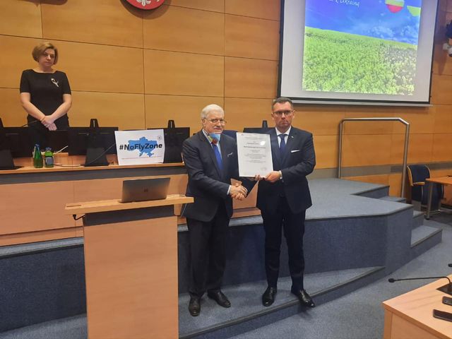 Президент України Володимир Зеленський став 'Людиною Року' у Польщі - фото 500570