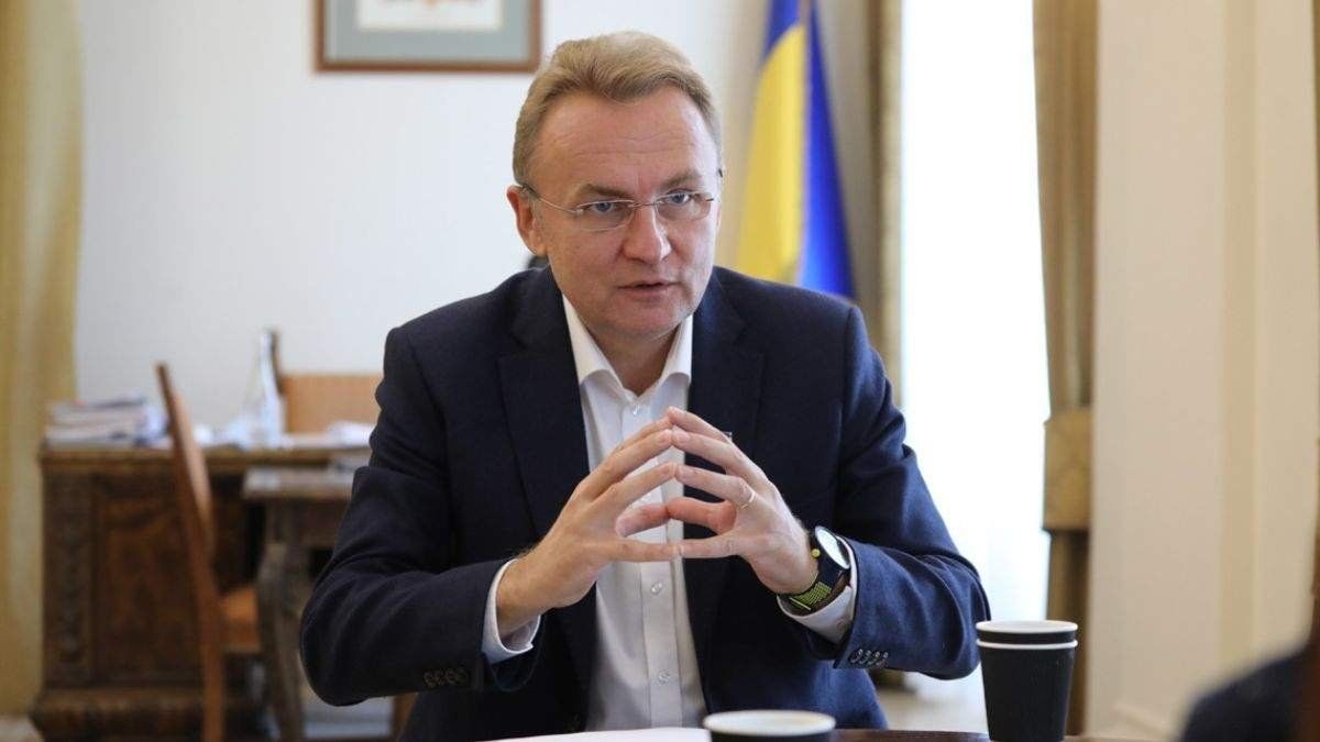 Мер Львова Андрій Садовий розповів, які автомобілі можуть забрати на потреби армії