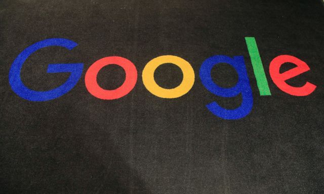 Google додасть сповіщення про повітряну тривогу для українців- фото 500680
