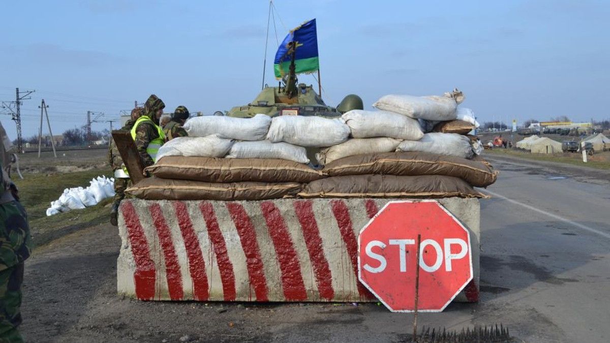 На дорогах України приберуть деякі блокпости та частково спростять процедуру проїзду - фото 1