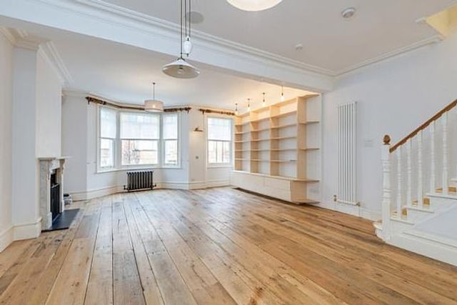 Як виглядає маєток Бенедикта Камбербетча, в якому він готовий прийняти біженців з України - фото 500926