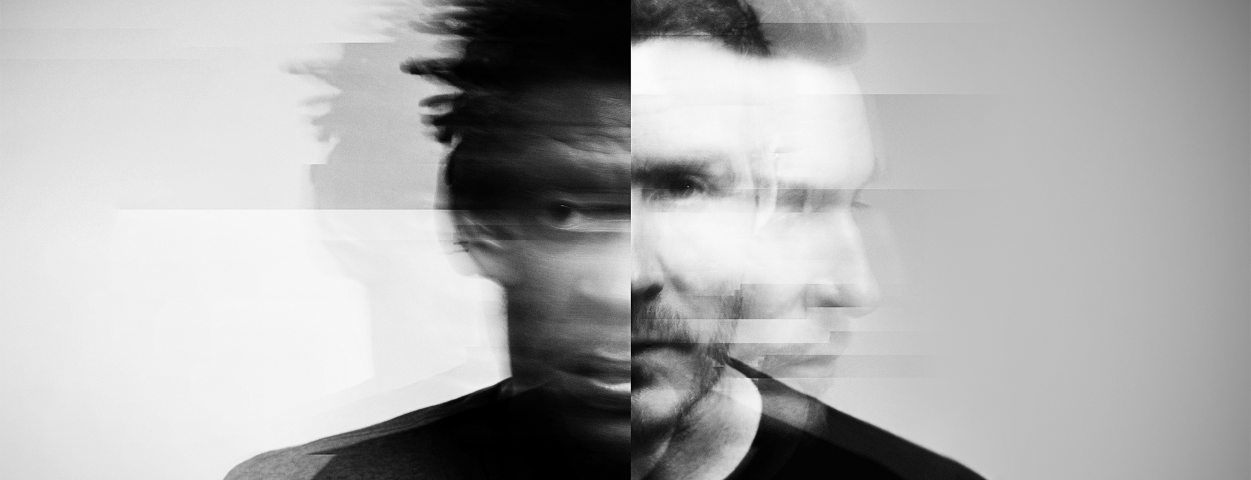 Гурт Massive Attack створив промовистий плакат на підтримку України