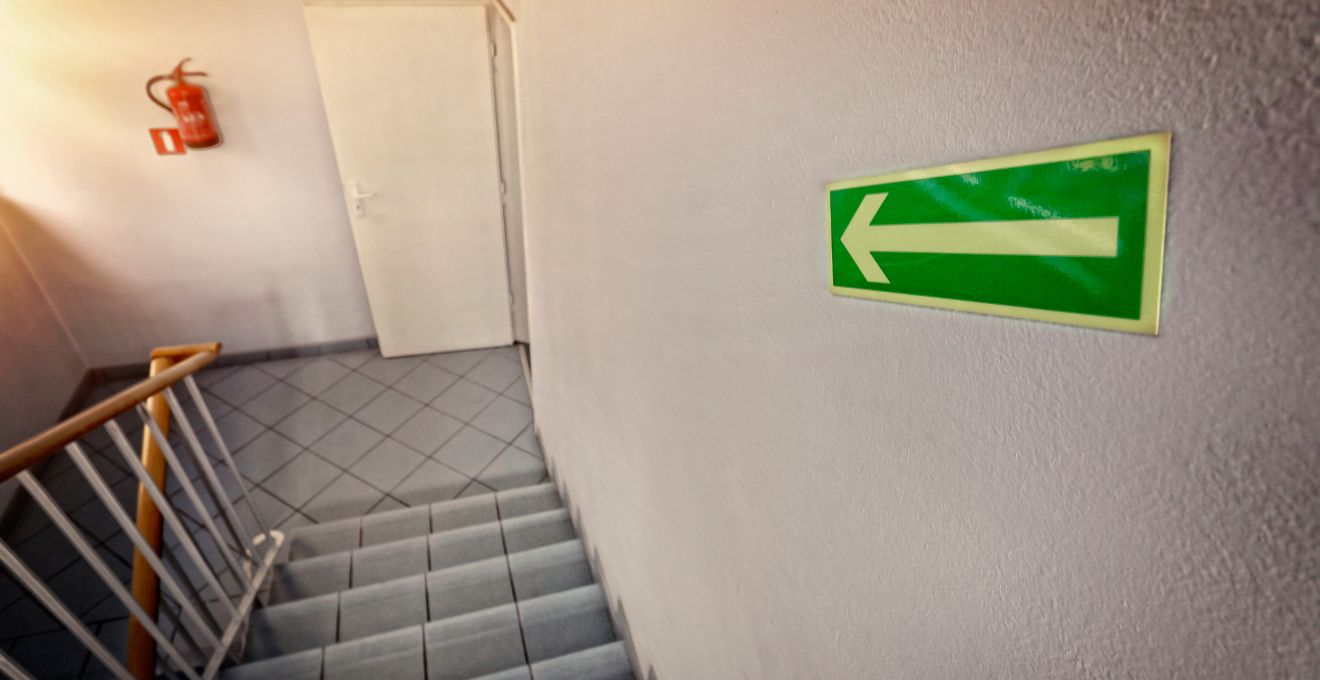 Як правило двох стін може врятувати життя під час вибухів