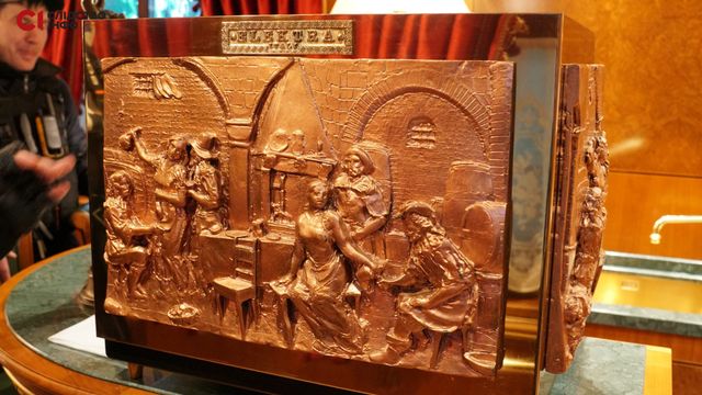 Журналісти знайшли 'золотий' вагон Медведчука: в Укрзалізниці розповіли, що з ним зроблять - фото 500988