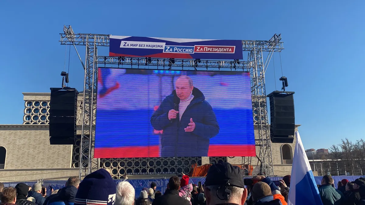 "Сучасний Гітлер зібрав свою секту": Алан Бадоєв прокоментував шоу Путіна у Лужниках