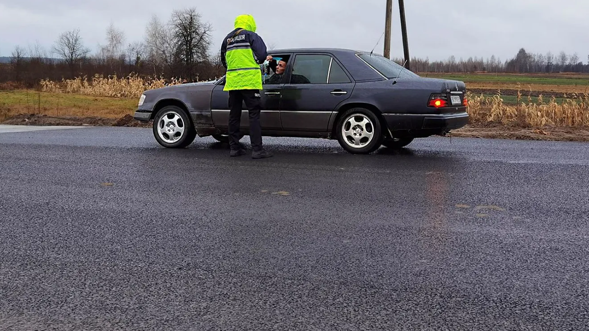 За яке порушення українських водіїв не каратимуть під час війни