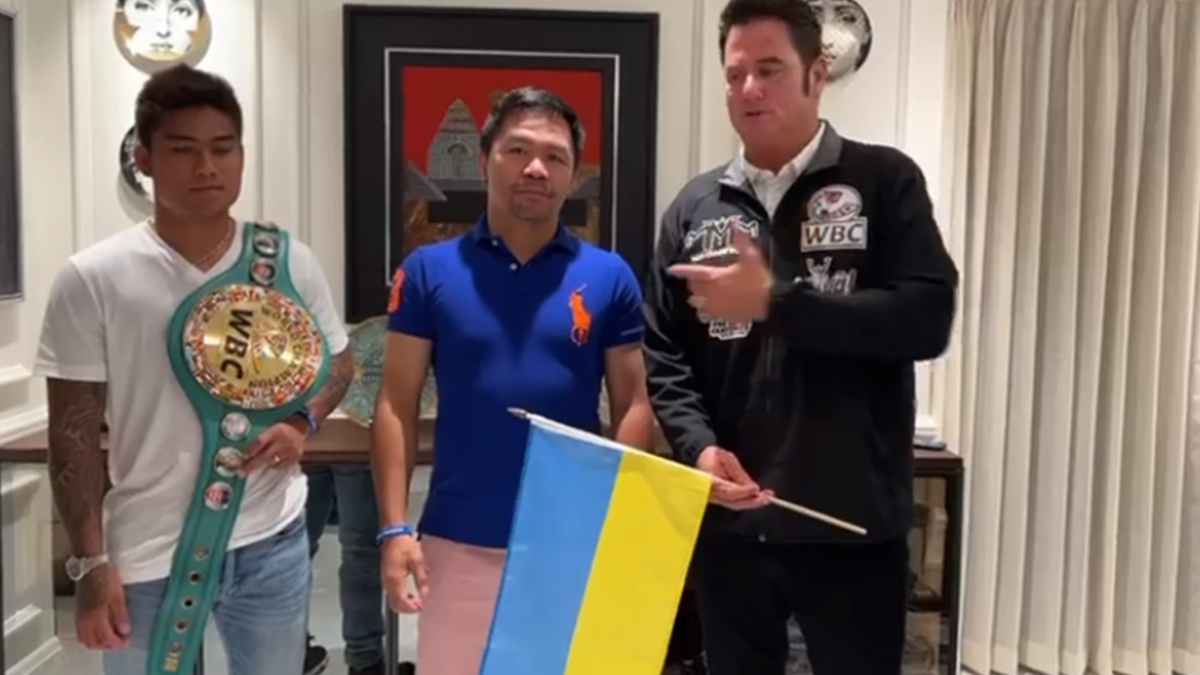 Привіт братам Кличкам та Україні: свою підтримку висловив відомий боксер - фото 1