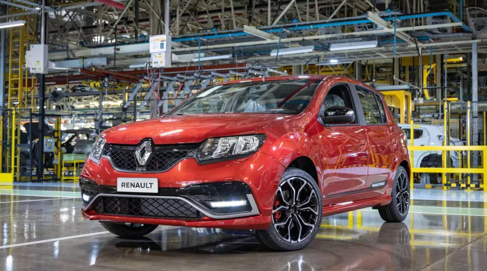 Renault тимчасово зупиняє усе виробництво в Росії