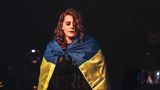 Солістка гурту KAZKA виконала гімн України у центрі Нью-Йорка: проникливе відео