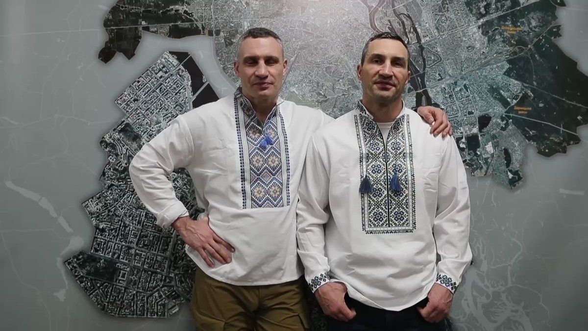 "Найскладніший бій у житті": Віталій Кличко зворушливо привітав брата з днем народження