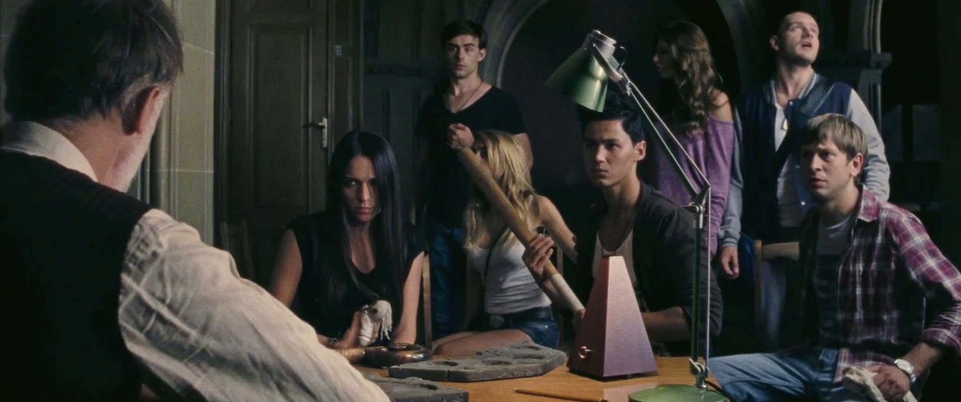 "Тіні незабутих предків" з'явилися у вільному доступі: дивіться онлайн український фільм