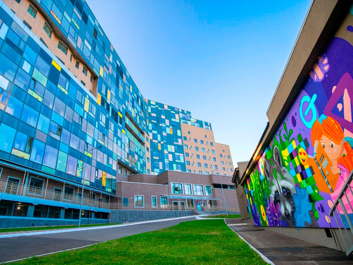 Від продажу цієї картини Бенксі Охматдит отримає понад три мільйони гривень