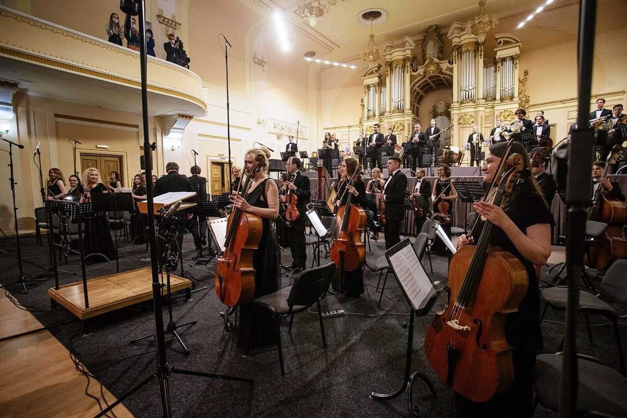 Тіна Кароль та оркестр INSО виступлять на благодійному концерті у Варшаві