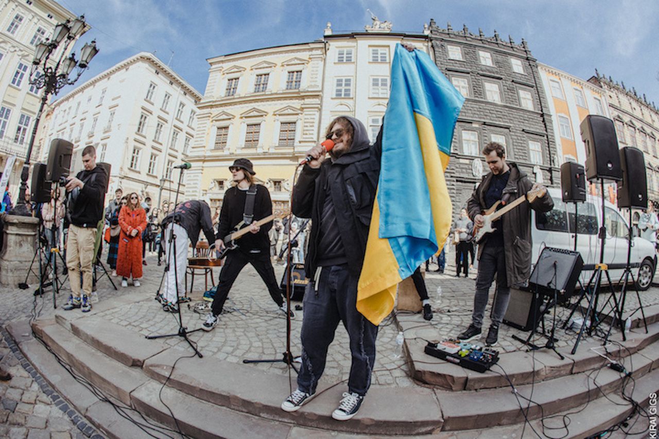 Українські музиканти дають концерти у Львові на підтримку ЗСУ - фото 1