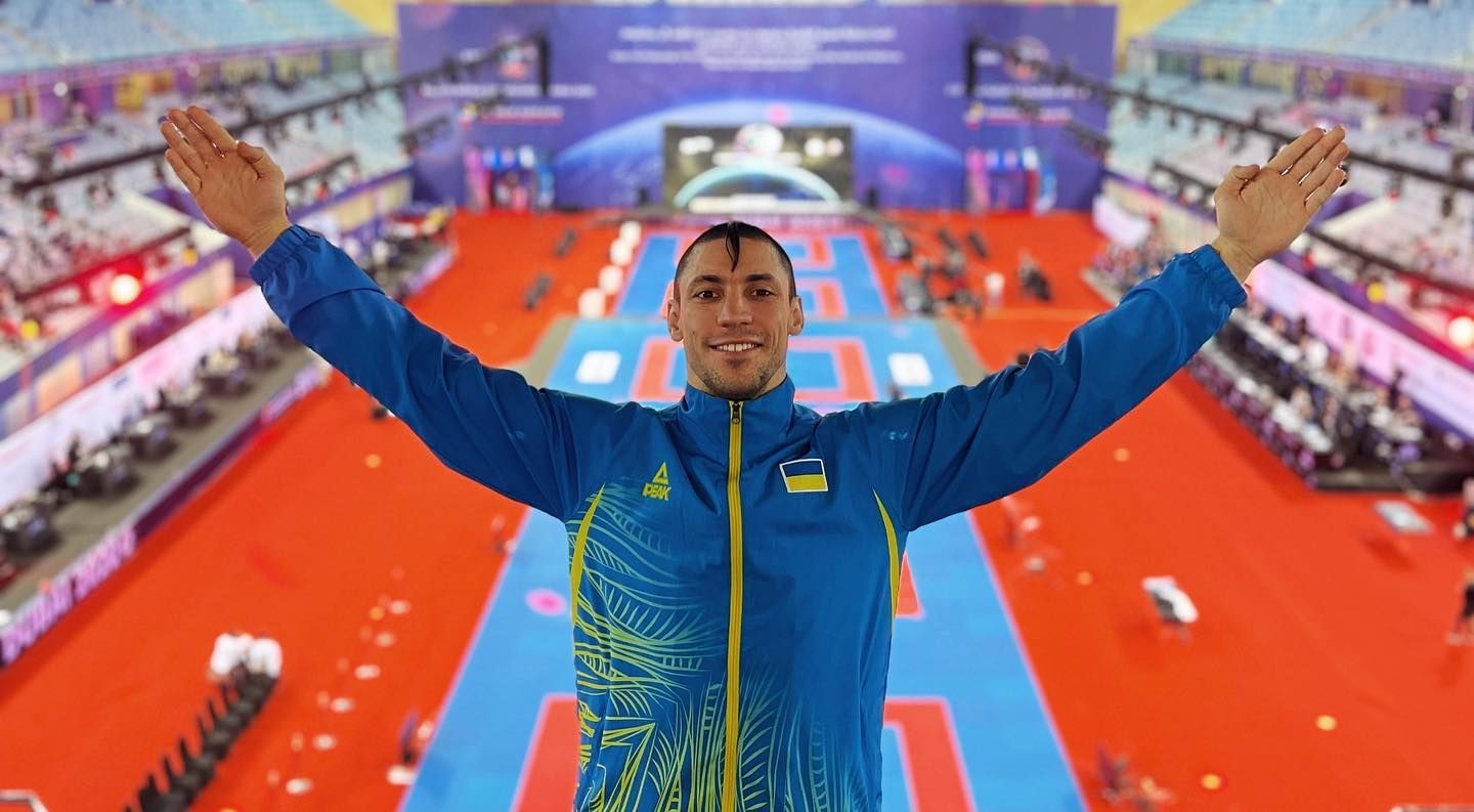 Каратист Станіслав Горуна продає свою олімпійську медаль, щоб допомогти Україні