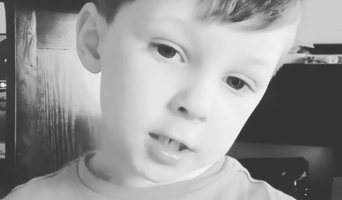 Кадр з відео - фото 1