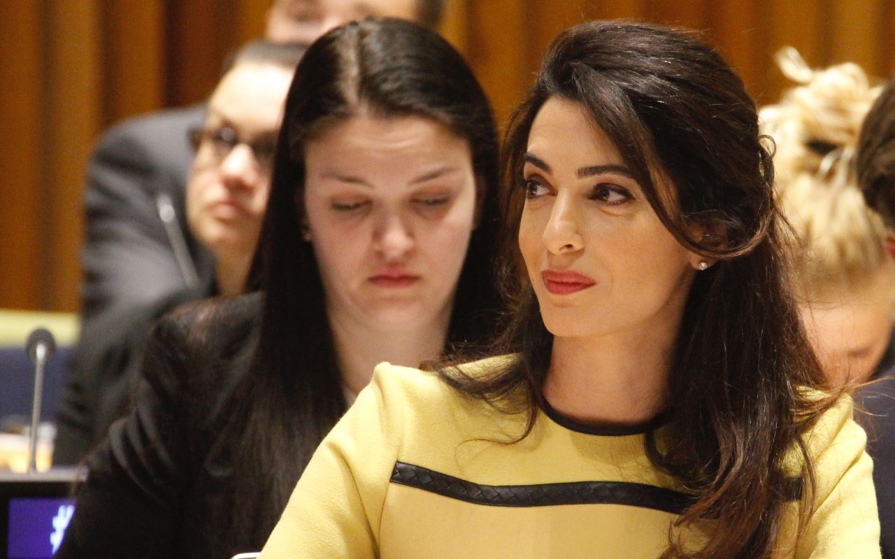 Амаль Клуні захищатиме права українців - фото 1