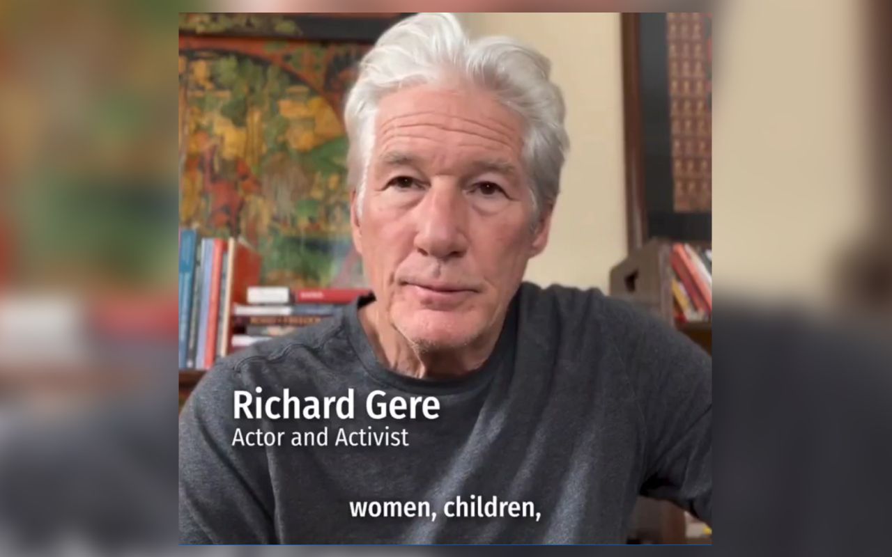 Страх, голод, холод, поневіряння: Річард Гір закликав увесь світ підтримати Україну