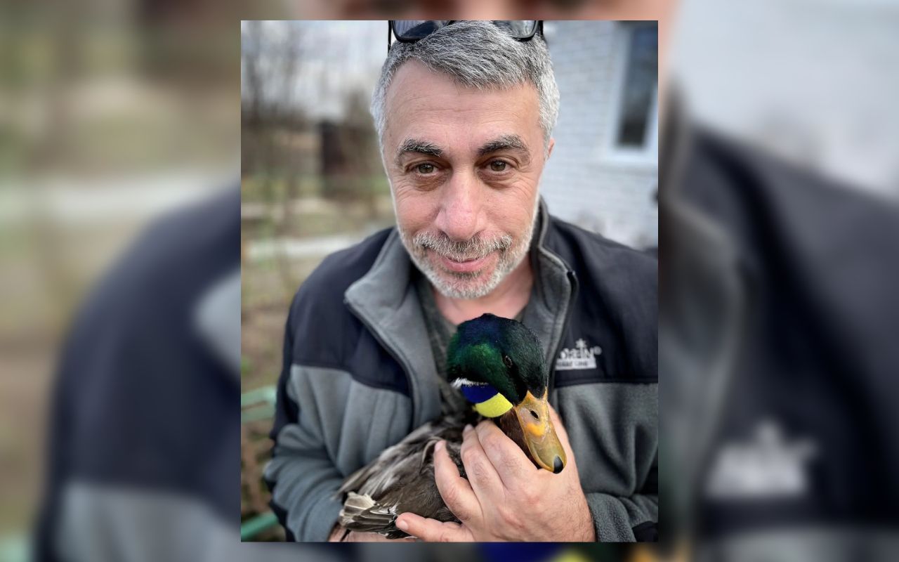 Доктор Комаровський представив особливо небезпечну біологічну зброю - фото 1