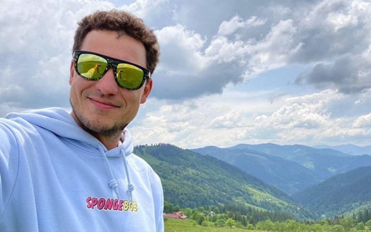 "Русскій мір" в дії: режисер "Орла і Решки" показав, що залишилося від його дому