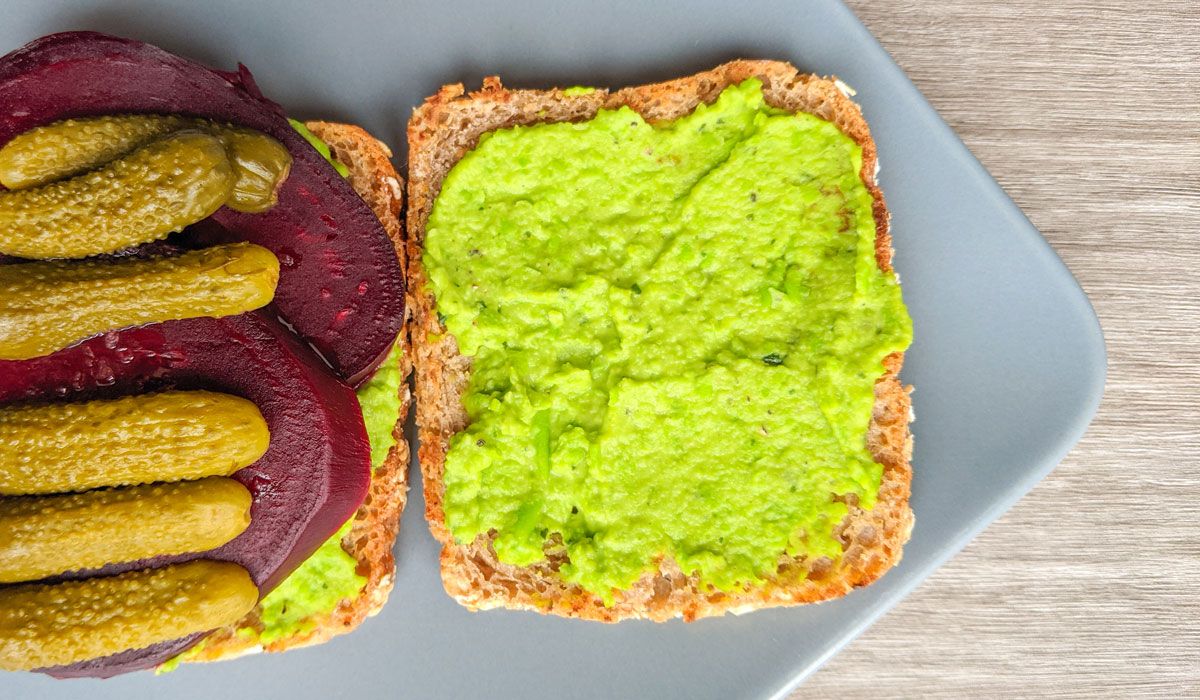 Як приготувати просту пасту з горошку - фото 1