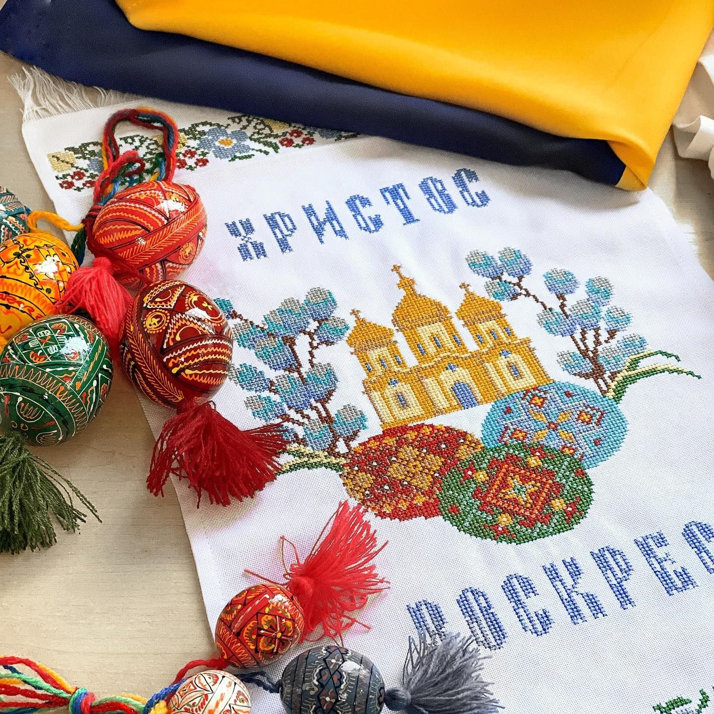 Великодній кошик у 2022 році подорожчав на чверть: експерти вирахували вартість