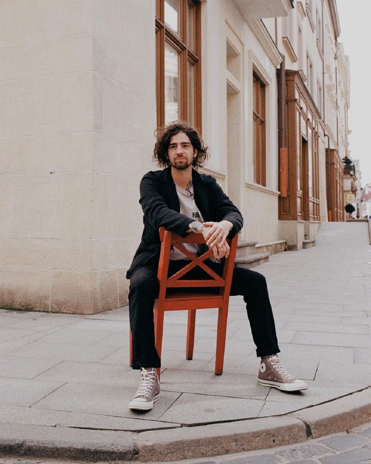 Дантес став ворогом росії: кумедна реакція співака