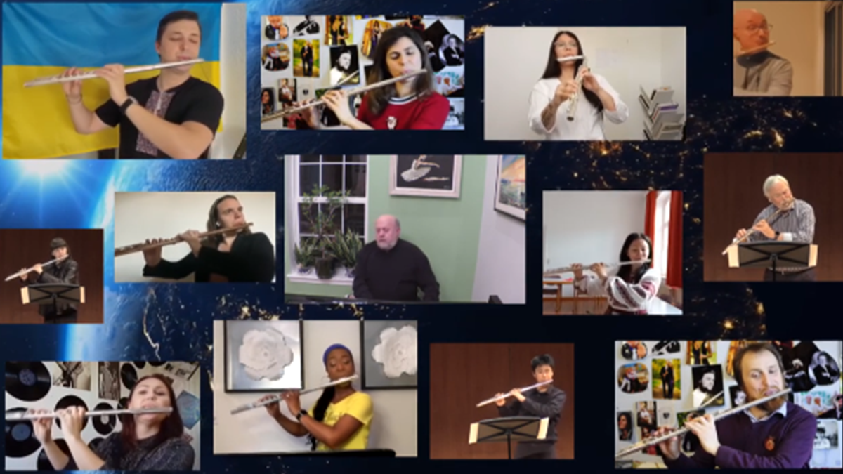 Флейтисти з усього світу зіграли українські пісні й виступили прости війни в Україні