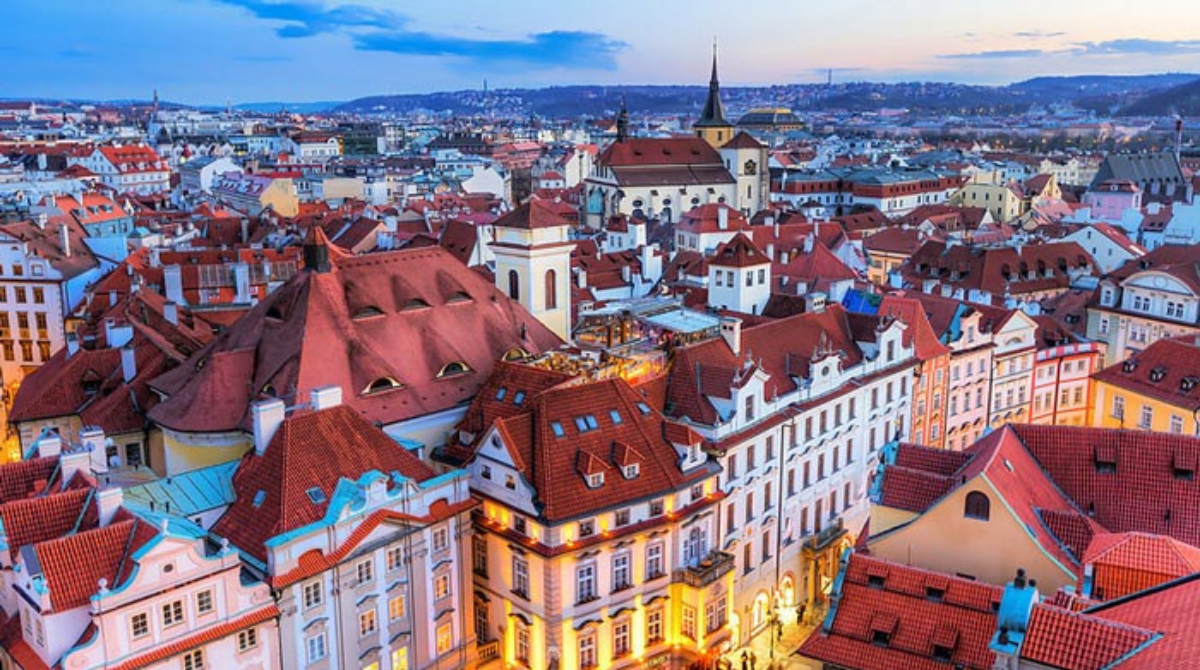 У Празі з'явилася вулиця "Українських Героїв", а у Таллінні буде площа України