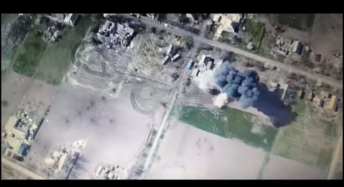 "Українці дуже гостинні": як наші бійці знищують ворожі БМП – вогняне відео