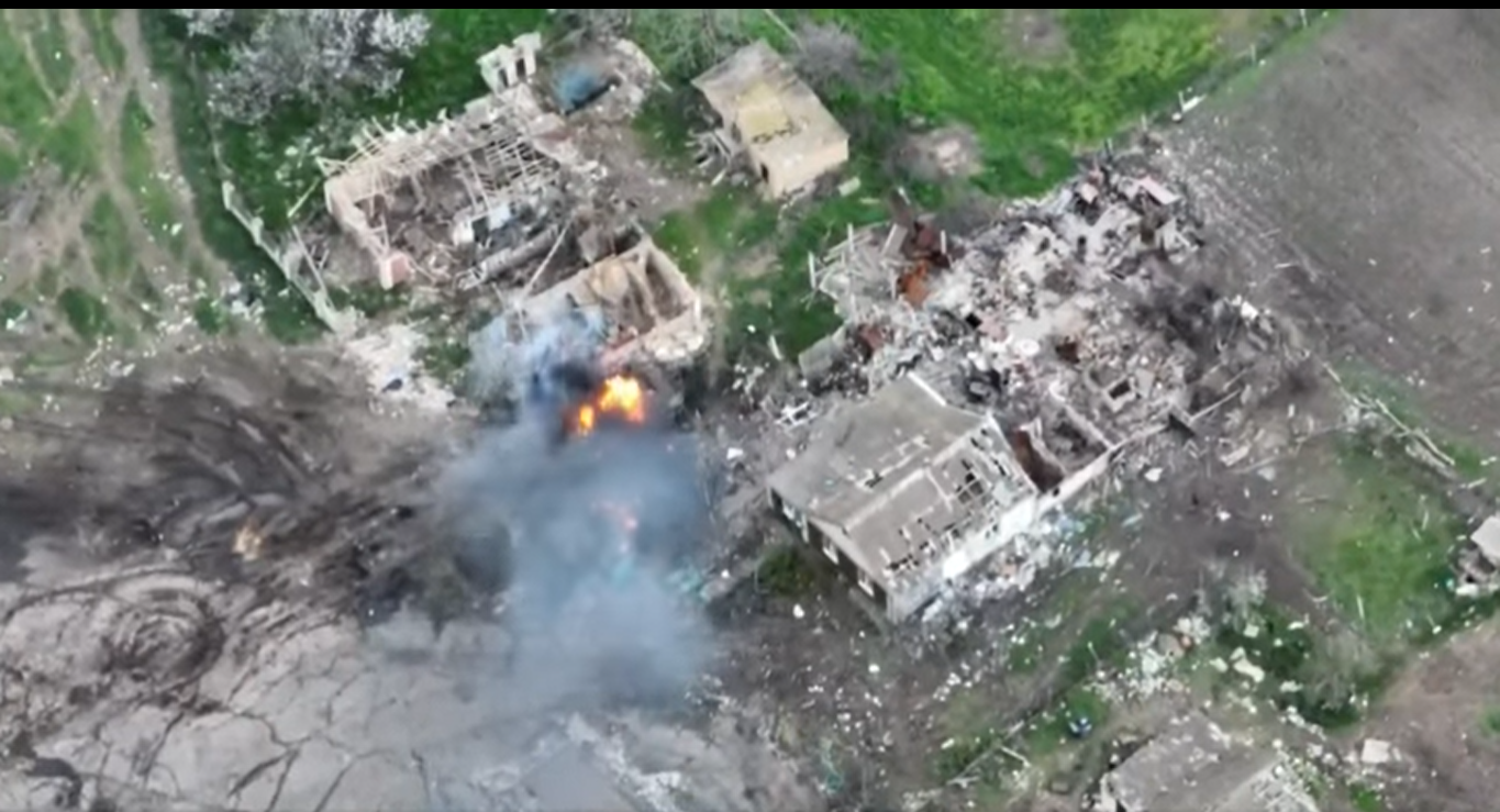 Бійці 59 ОМБр знищили добрячу кількість техніки окупантів - фото 1