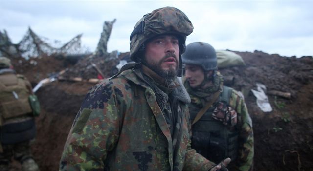 Українську документалку 'Залізна сотня' відібрали на міжнародний фестиваль Hot Docs - фото 504518