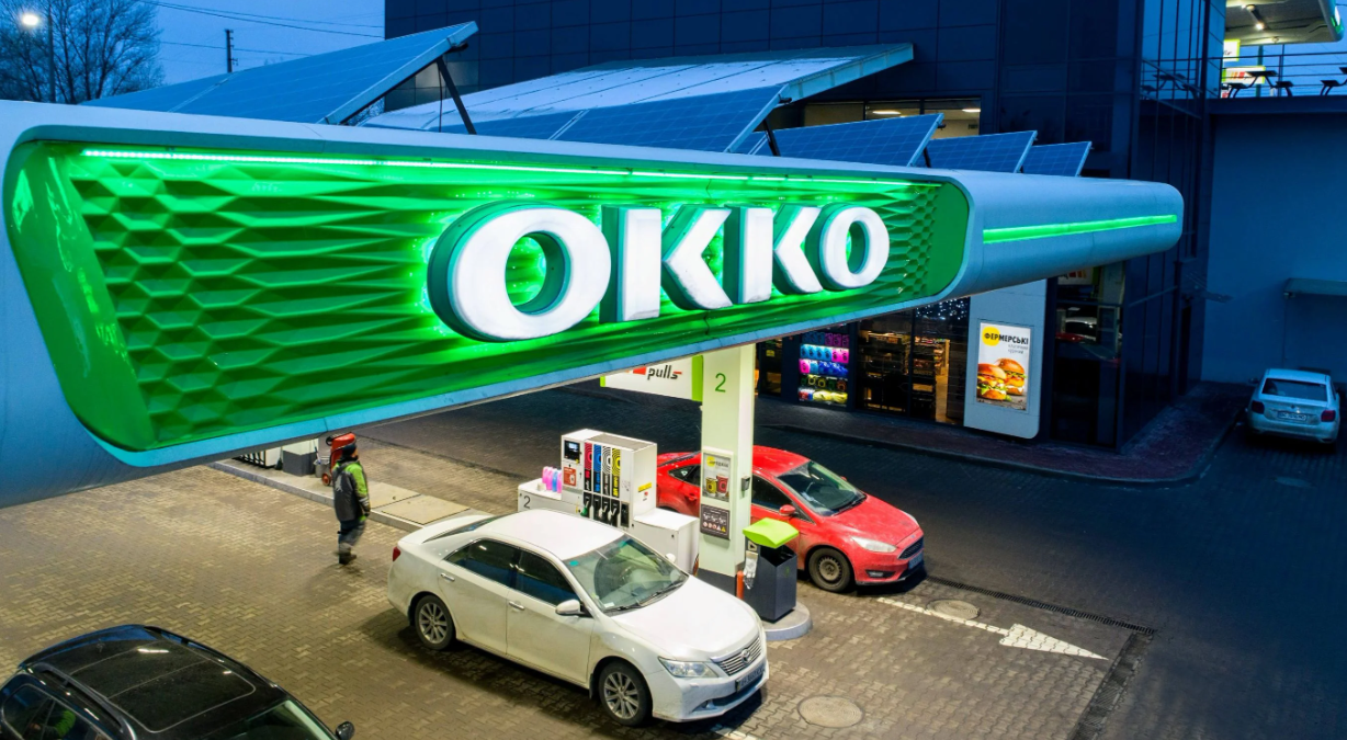 Як у Львові "безболісно" відстояти чергу на АЗС: користувачі OLX пропонують свої послуги