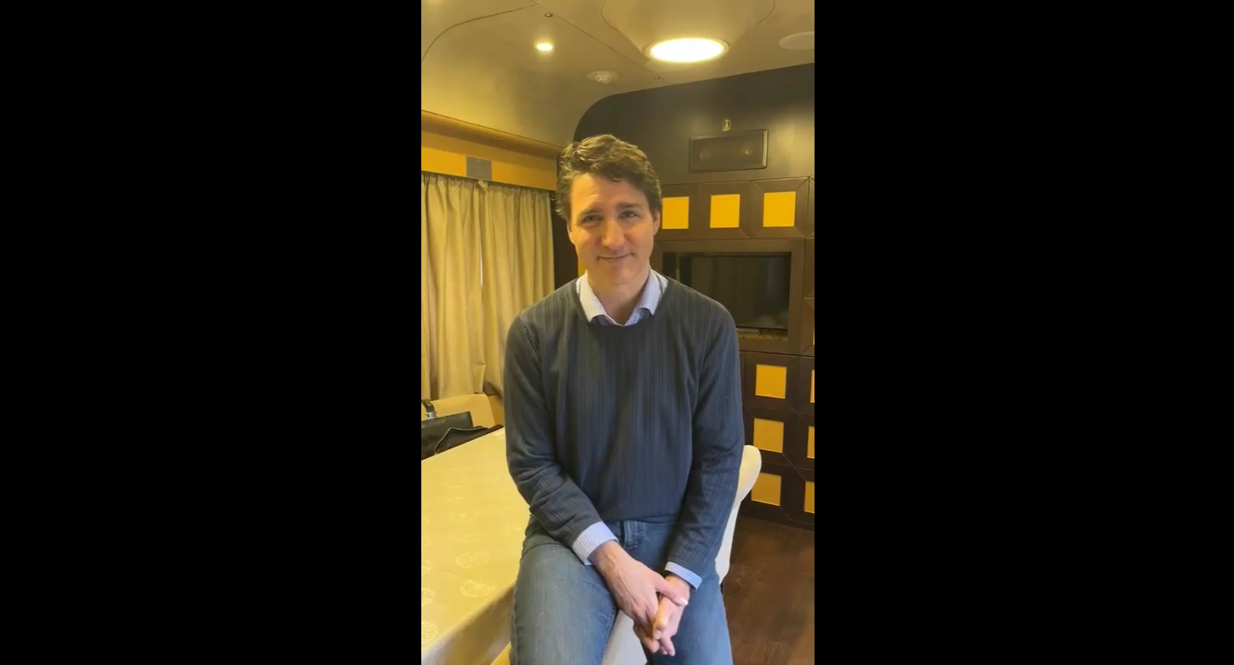 Залізна дипломатія: Джастін Трюдо подякував Укрзалізниці у новому відео