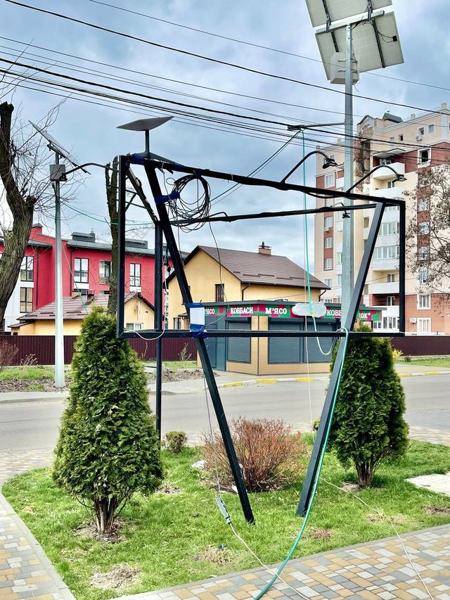 Голова Мінцифри показав, як у Гостомелі працює Starlink - фото 505025