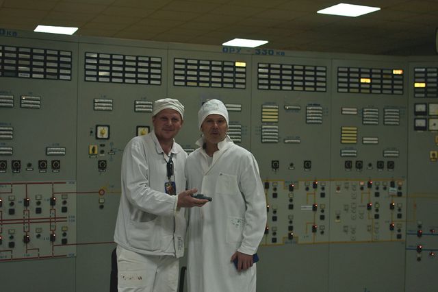 Святослав Вакарчук виступив на Чорнобильській атомній станції - фото 505284