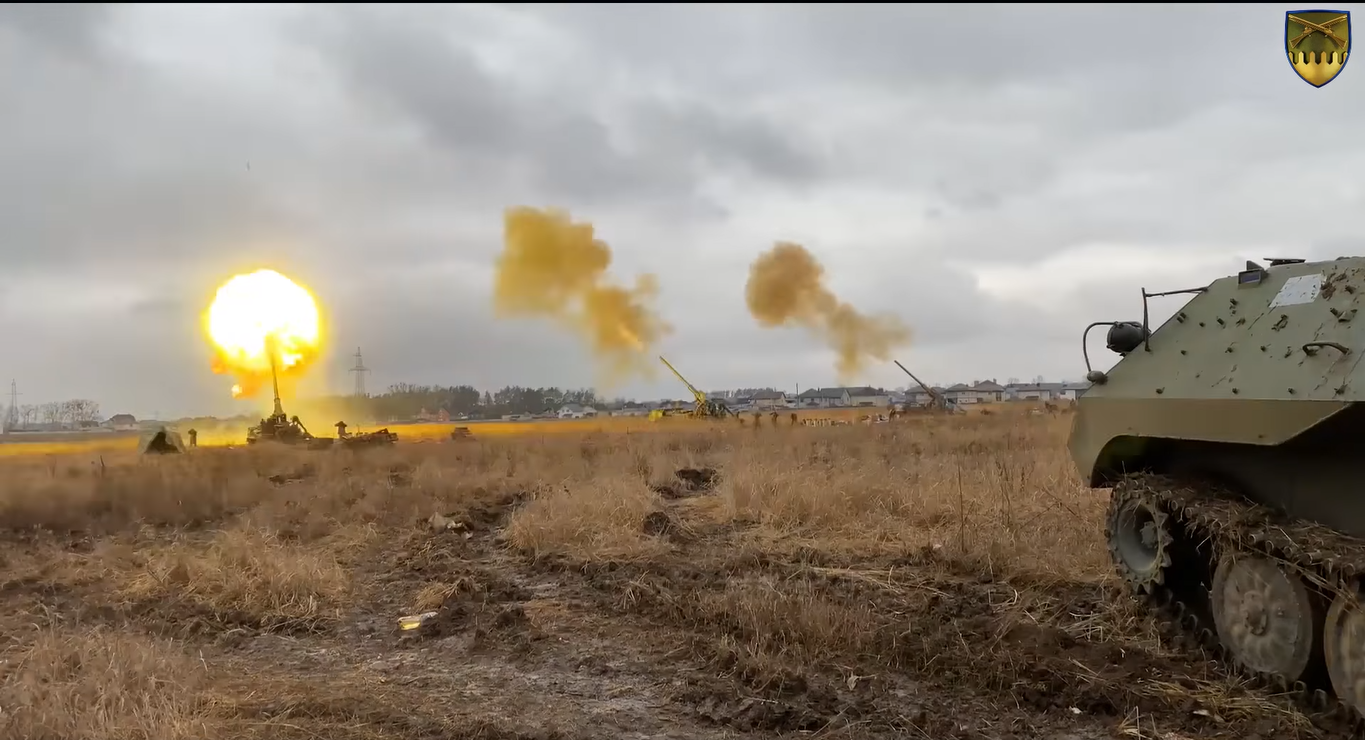 Так працюють воїни 92 бригади: ефектне відео українських бійців