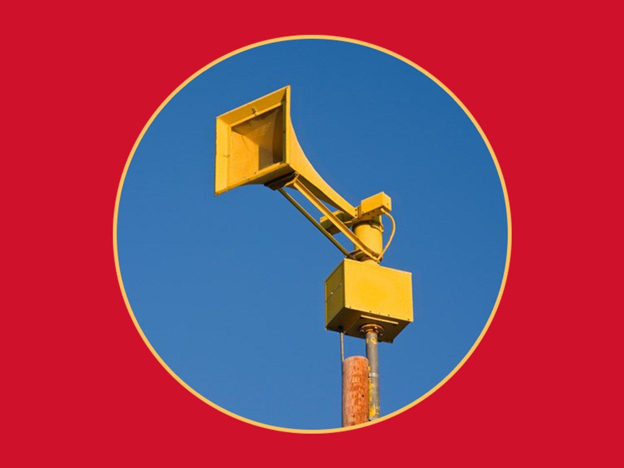 4 поширені фейки про сигнал тривоги, у які досі вірять українці