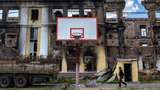 Замість останнього дзвоника – сирени: Зеленський показав моторошні фото зруйнованих шкіл
