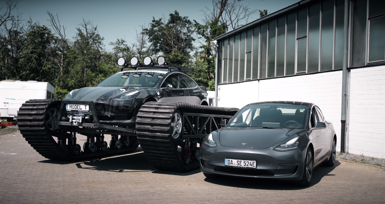 Ентузіасти перетворили Tesla Model 3 на електричний танк