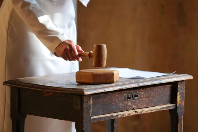 У Львові зібрати 30 тисяч євро під час виставки-аукціону 'Руки для мами' - фото 507743