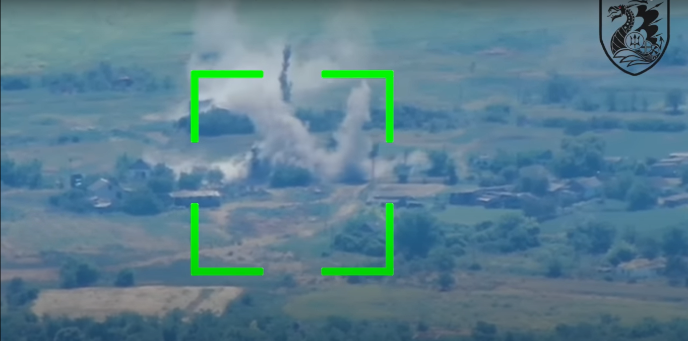 Морпіхи ефектно "денацифікували" спостережний пункт окупантів – відео