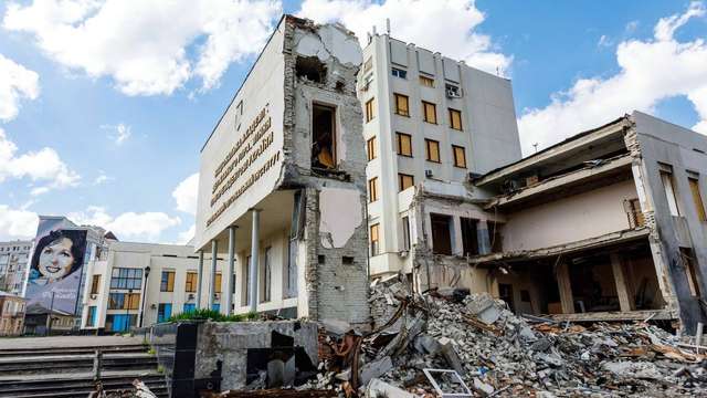 У скільки обійдеться відновлення України після війни: приголомшлива сума - фото 508121