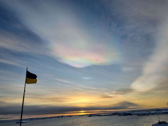 facebook.com/AntarcticCenter - фото 508345