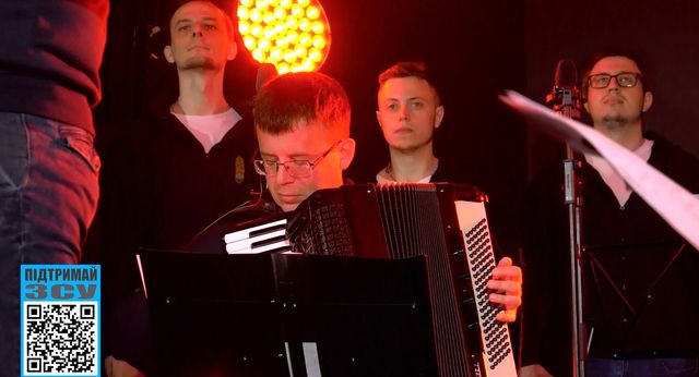 Ех, яблучко: Дударик презентував шосту пісню проєкту 'Прийняття' - фото 508585