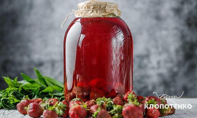 Шеф-кухар розповів, як приготувати компот 'полуничний мохіто' на зиму - фото 508866