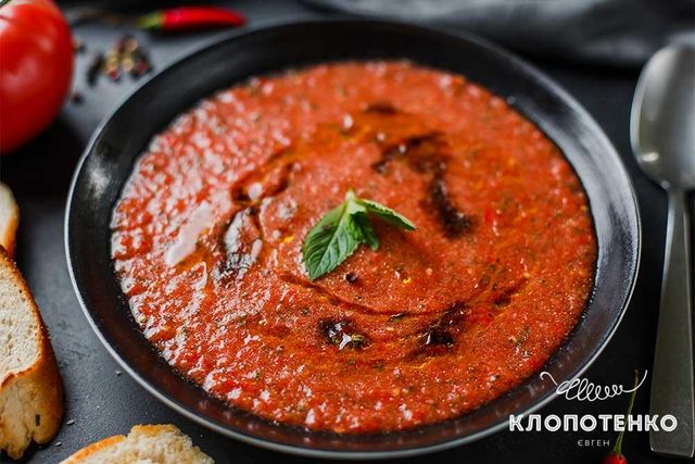 Холодний суп гаспачо: рецепт за 5 хв - фото 508901